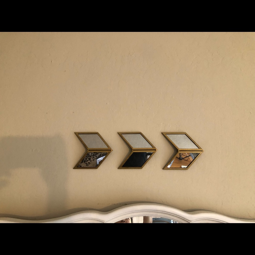 Gold Mirrored Chevron